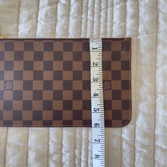 NWOT Authentic Louis Vuitton Authentic Damier Ebene Pouch Wristlet Wallet - Picture 11 of 12